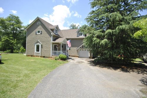 762 Timberlake Dr, Lynchburg, VA, 24502-6926 | Card Image