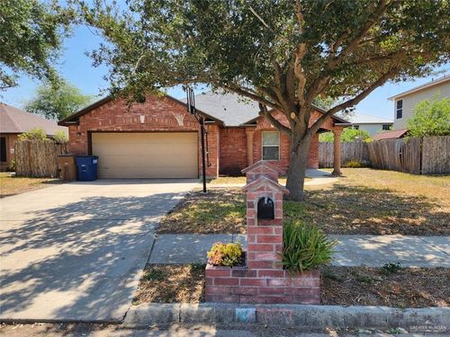 1908 Linsay Blvd, Edinburg, TX, 78539-3104 | Card Image