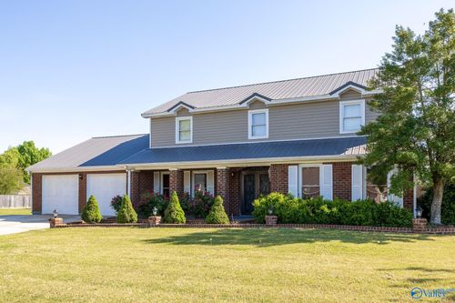 1740 Nottingham Dr Sw, Decatur, AL, 35603-4444 | Card Image