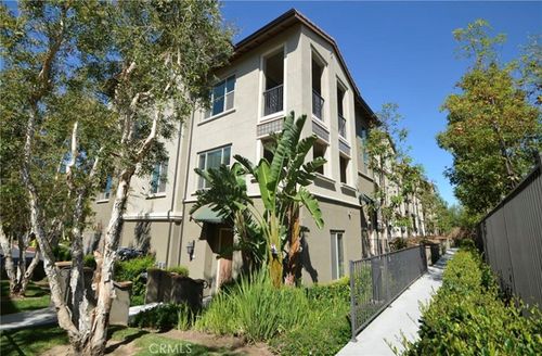 90 Renewal, Irvine, CA, 92618-1195 | Card Image