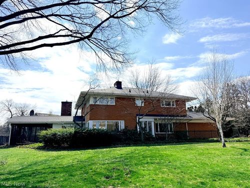 3224 Halsey Dr Ne, Warren, OH, 44483-5616 | Card Image