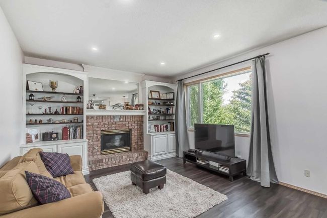 648 Scimitar Bay Nw, Home with 6 bedrooms, 4 bathrooms and 4 parking in Calgary AB | Image 15