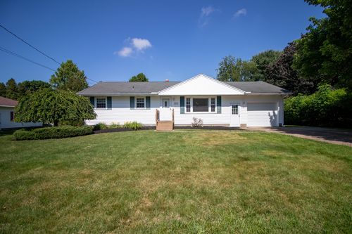5535 Sebago Dr, Fairview, PA, 16415-2223 | Card Image