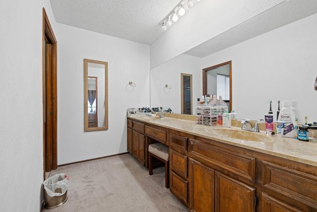 1303 Creekview Dr, House other with 4 bedrooms, 3 bathrooms and null parking in Round Rock TX | Image 19