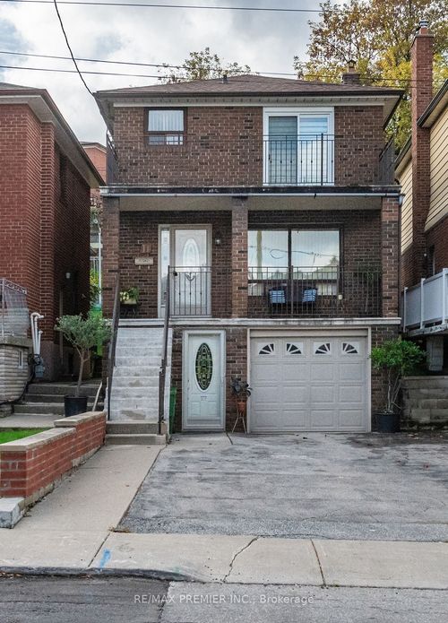 11 Holmesdale Rd, York, ON, M6E1X9 | Card Image