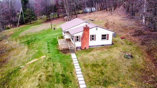 122 Twinshaven Rd, Napanoch, NY, 12458-2246 | Card Image