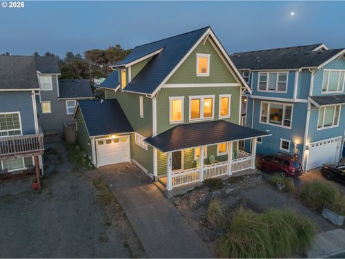 1930 Nw Harbor Ave, Lincoln City, OR, 97367-3811 | Card Image
