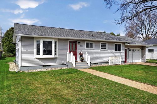 910 16th St S, WISCONSIN RAPIDS, WI, 54494-5365 | Card Image