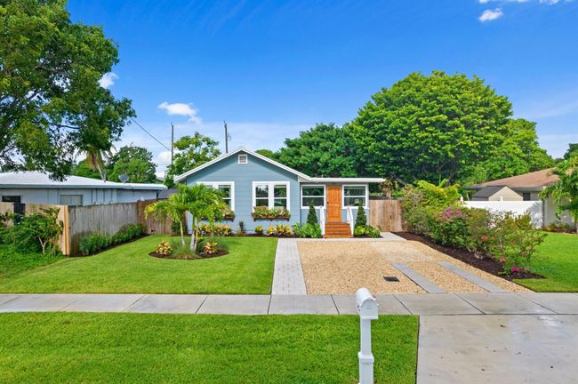 826 Se 4 Th Ave, House other with 2 bedrooms, 2 bathrooms and null parking in Delray Beach FL | Image 51