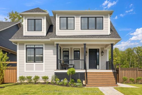 114 Courtland St, Blue Mountains, ON, L9Y5L8 | Card Image