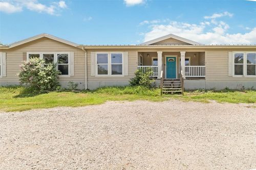 375 Mcdonald Ln W, Cedar Creek, TX, 78612-4006 | Card Image