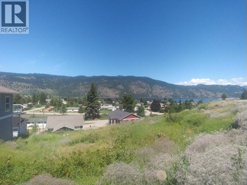 1248 Montgomery Pl, Chase, BC, V0E1M0 | Card Image