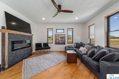 20355 Cedar Lake Trl, Morristown, MN, 55052-5066 | Card Image