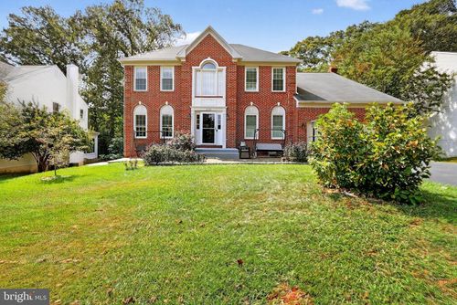 3729 Hetten Ln, WOODBRIDGE, VA, 22193-1048 | Card Image