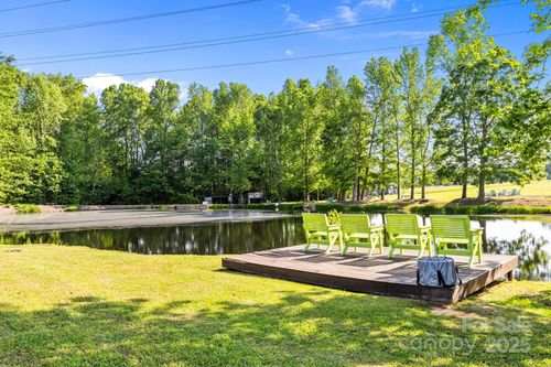1844 Twin Bridge Rd, Gaffney, SC, 29341-5712 | Card Image