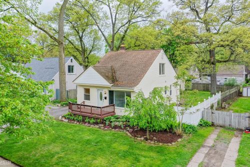 23501 Majestic St, Oak Park, MI, 48237-2293 | Card Image