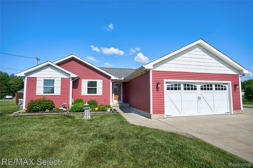 3309 S Vassar Rd, Davison, MI, 48423-2425 | Card Image