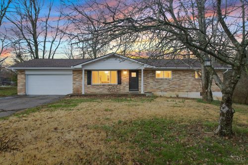 1701 Clark Dr, Loveland, OH, 45140-9438 | Card Image