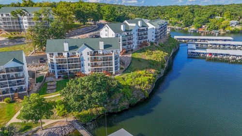 4d-601 Park Place Dr, Kaiser, MO, 65047-3047 | Card Image