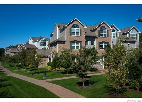 21-21 Village Plaza Dr, Ronkonkoma, NY, 11779-6273 | Card Image