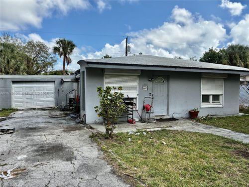 2612 Sw 14th Ave, Fort Lauderdale, FL, 33315-2319 | Card Image