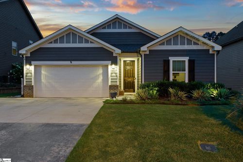 133 Redcroft Dr, Greer, SC, 29651-7004 | Card Image