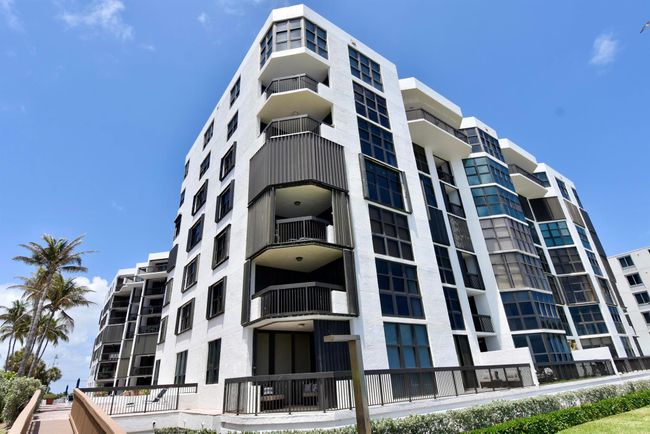 APT-109 - 1155 Hillsboro Mile, Condo with 2 bedrooms, 3 bathrooms and null parking in Hillsboro Beach FL | Image 45