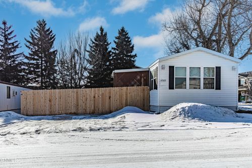 4303 Patriot Drive, Bismarck, ND, 58503 | Card Image
