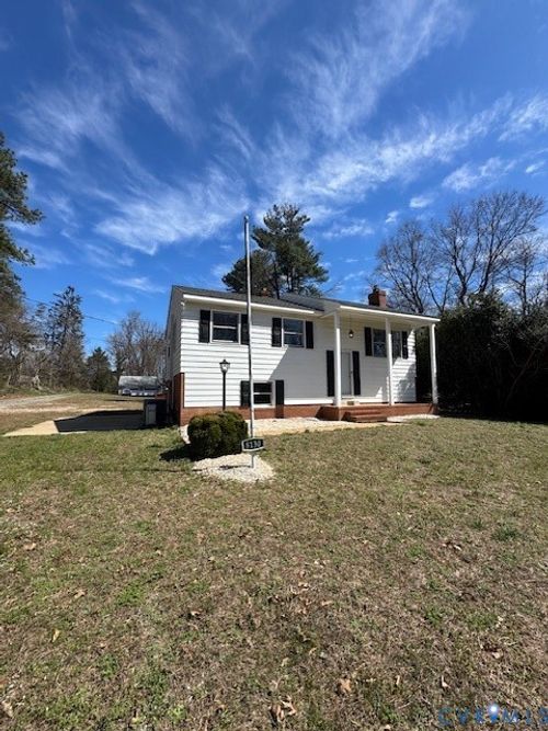 8130 Lee Davis Rd, Mechanicsville, VA, 23111-7000 | Card Image