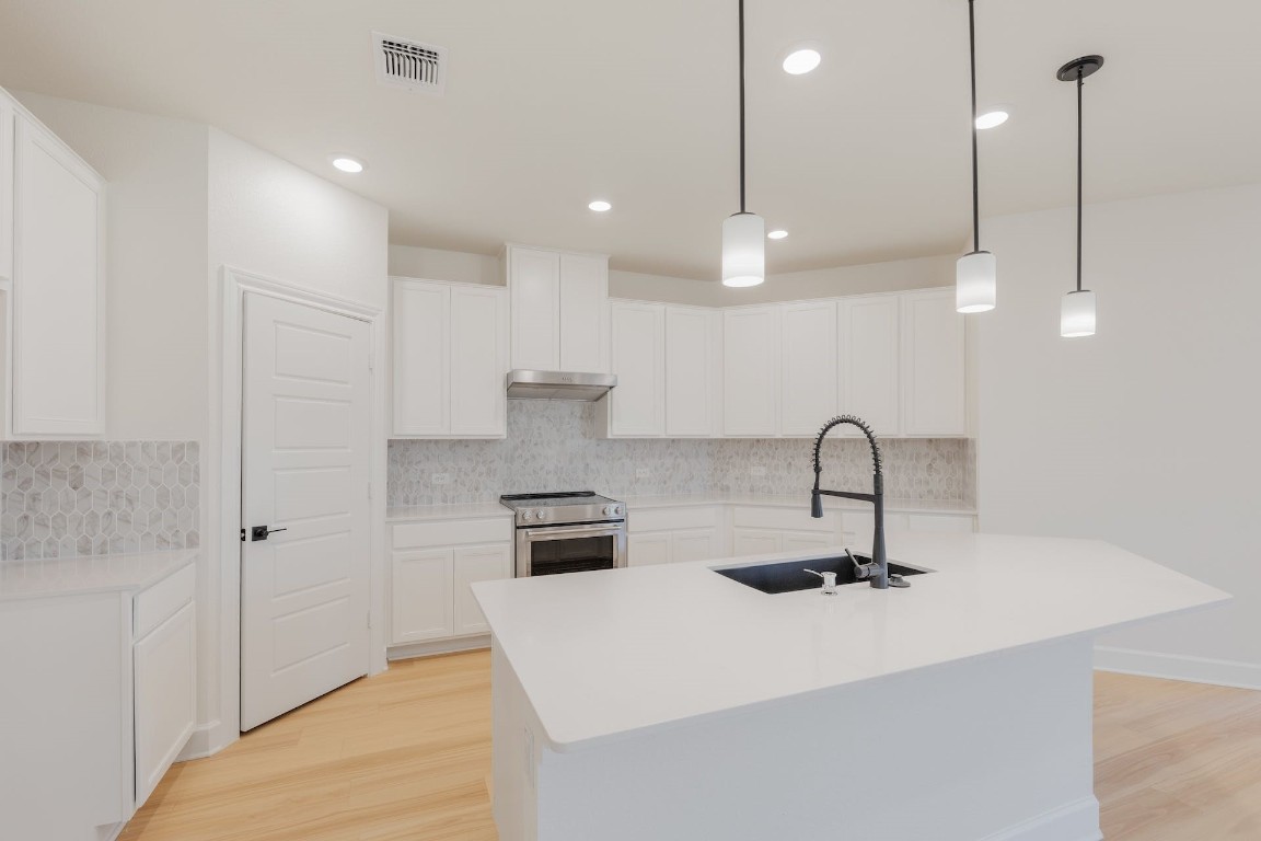 Jefferson Craig Ln, Pflugerville, TX 78660
