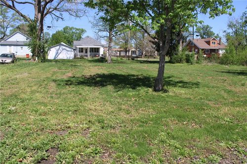 715 W South 2nd Street, Shelbyville, IL, 62565 | Card Image