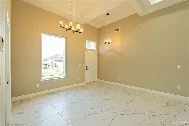 8813 Swan Lake Dr, House other with 3 bedrooms, 2 bathrooms and 2 parking in Harlingen TX | Image 11