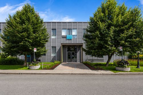 1201 Av. Mousseau-Vermette, Dorval, QC, H9S0A6 | Card Image