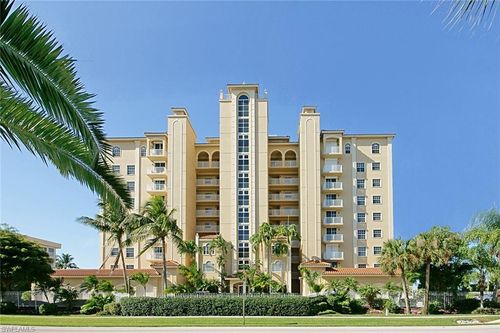 apt-601-9577 Gulf Shore Dr, NAPLES, FL, 34108-4032 | Card Image
