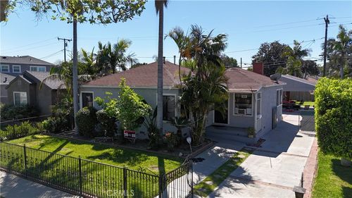 9522 Bascom St, Pico Rivera, CA, 90660-4271 | Card Image