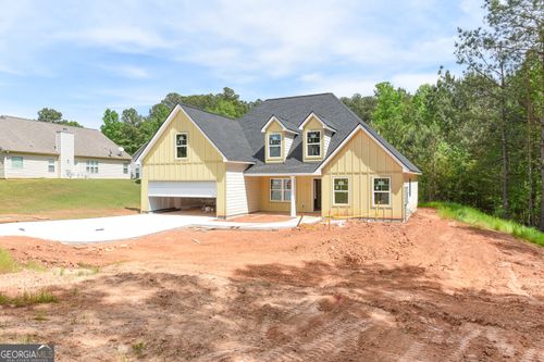 104 Fuller Ct, Grantville, GA, 30220-2535 | Card Image