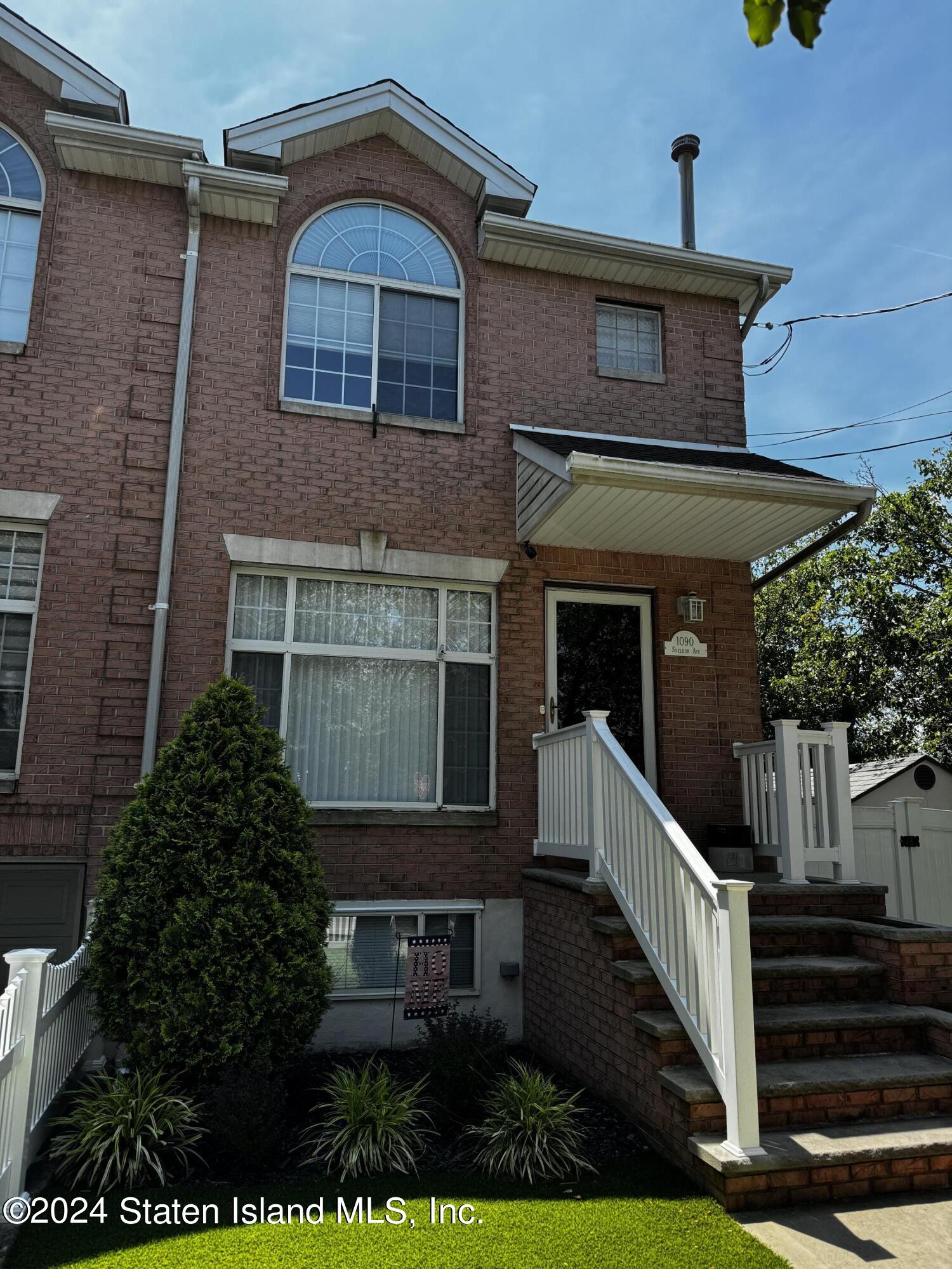 Sheldon Ave, Staten Island, NY 10309