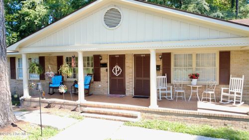 1014 W Main Street, Williamston, NC, 27892 | Card Image