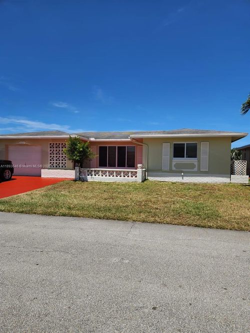 6807-6807 Nw 58th Ct, Tamarac, FL, 33321-5754 | Card Image