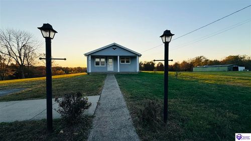 5228 Edmonton Rd, Greensburg, KY, 42743-9287 | Card Image