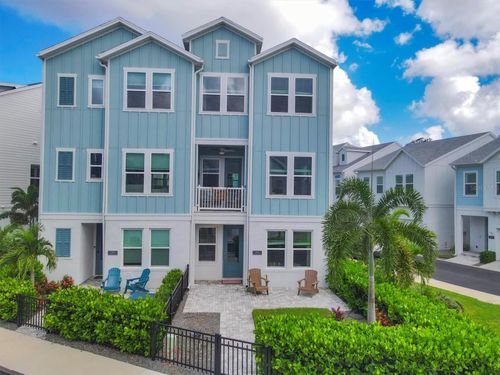 2353 Lindstrom St, SARASOTA, FL, 34237-4728 | Card Image