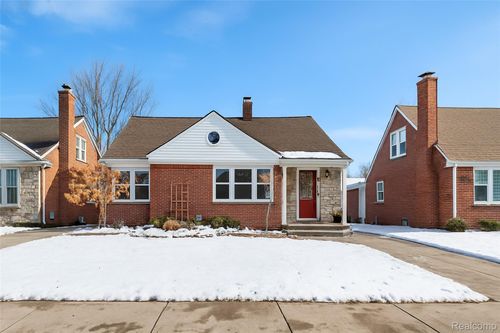 24910 Rockford St, Dearborn, MI, 48124-1339 | Card Image