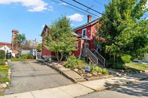 8-8 Union St, Hopedale, MA, 01747-1211 | Card Image