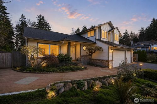 844 Holbeck Drive, Camano Island, WA, 98282 | Card Image
