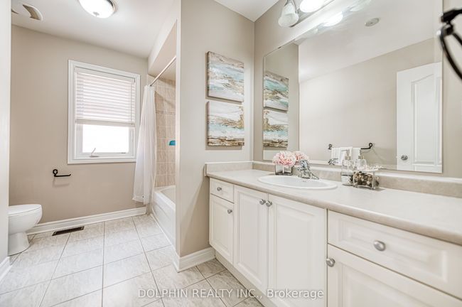 83 Stonechurch Cres, House other with 4 bedrooms, 3 bathrooms and 2 parking in Markham ON | Image 39