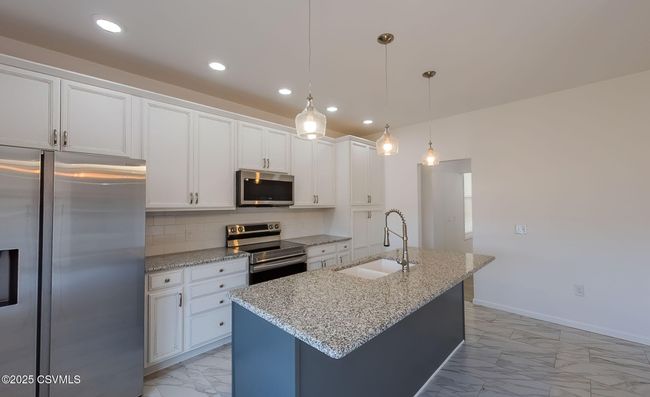 1020 Market St, House other with 3 bedrooms, 3 bathrooms and null parking in Nescopeck PA | Image 21
