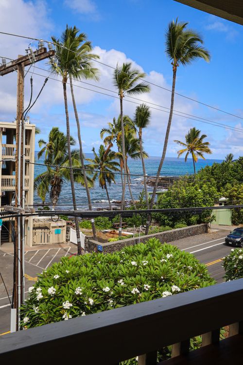 364-76-6233 Alii Dr, Kailua Kona, HI, 96740-2323 | Card Image