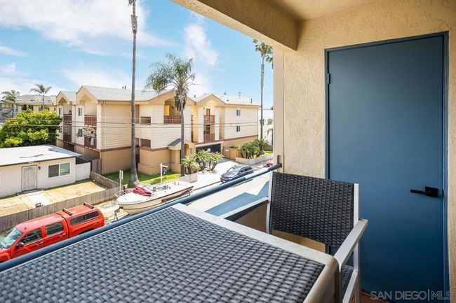 APT-22 - 270 Dahlia Ave, Condo with 3 bedrooms, 2 bathrooms and 2 parking in Imperial Beach CA | Image 11