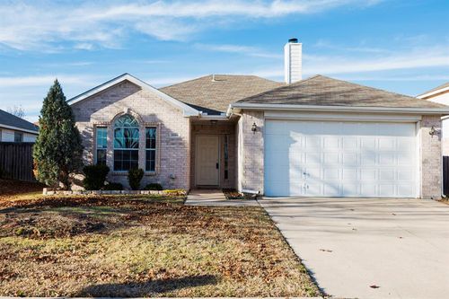 10304 Trevino Lane, Benbrook, TX, 76126 | Card Image