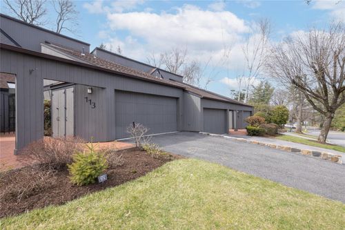 113 Stone Oaks Dr, Hartsdale, NY, 10530-1149 | Card Image